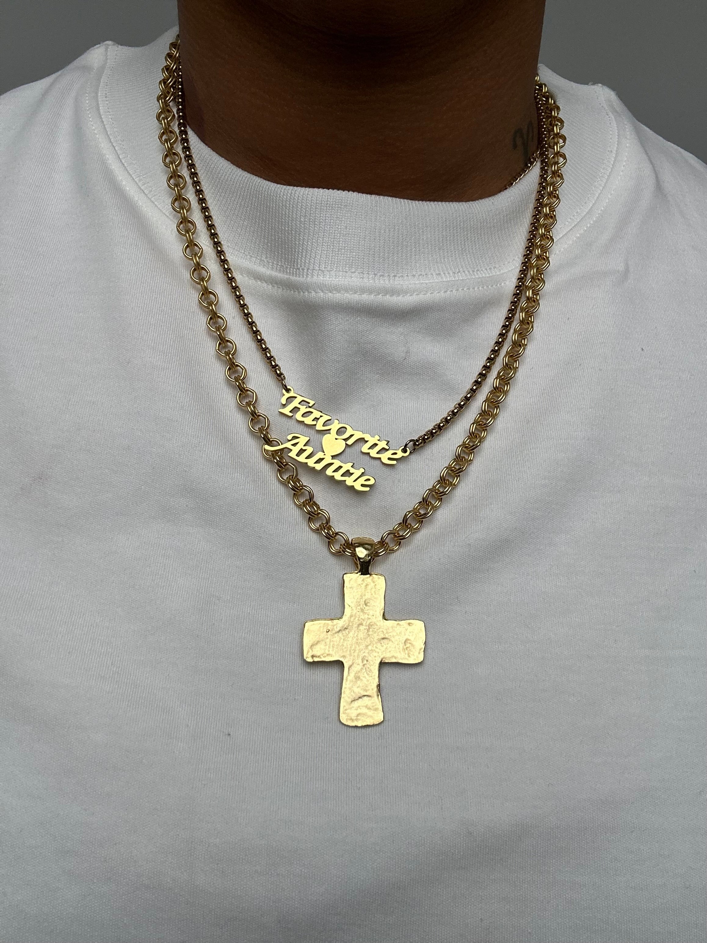 Favorite Auntie Chain
