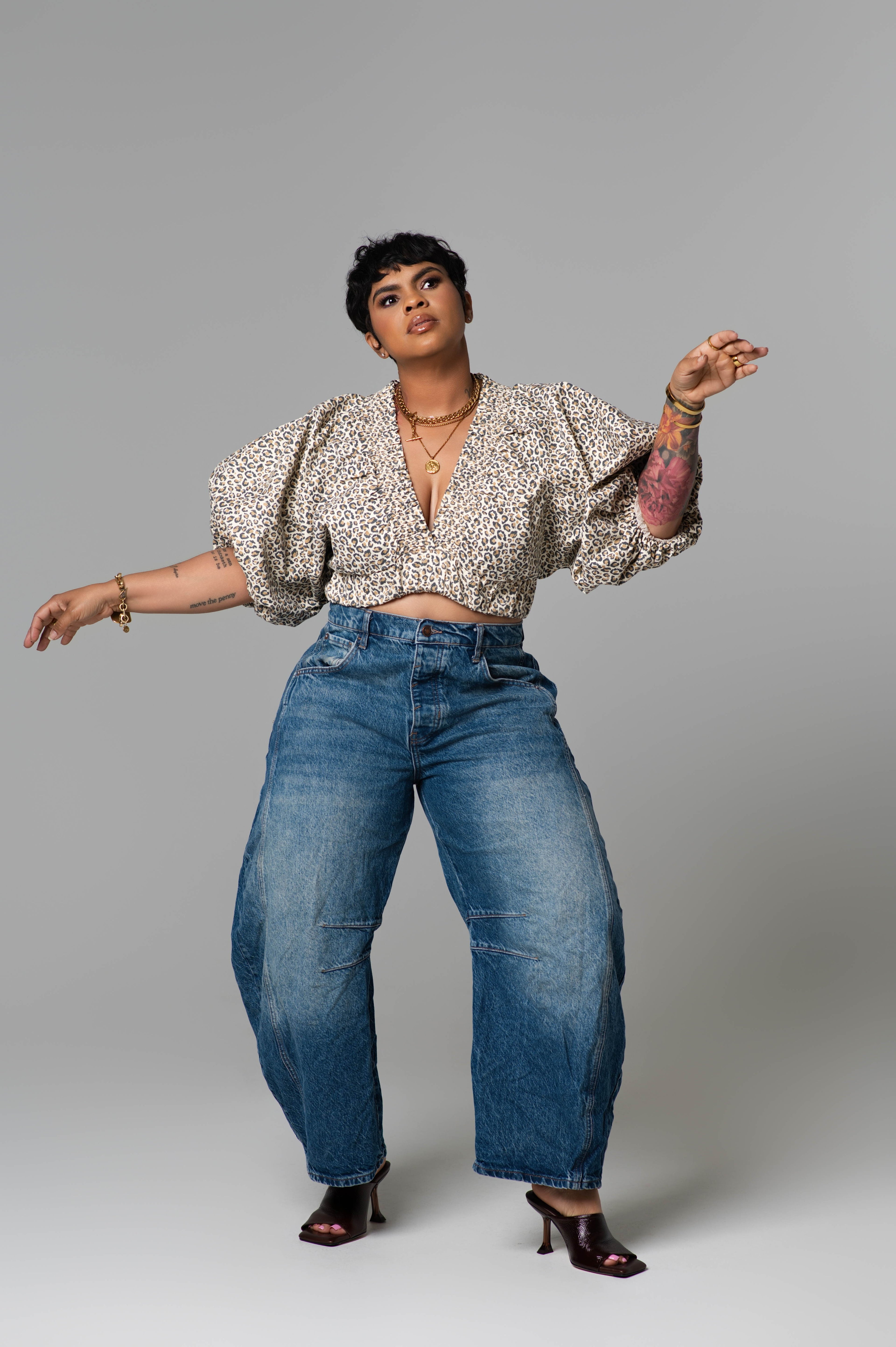 Lada Denim Puff Sleeve Cropped Top