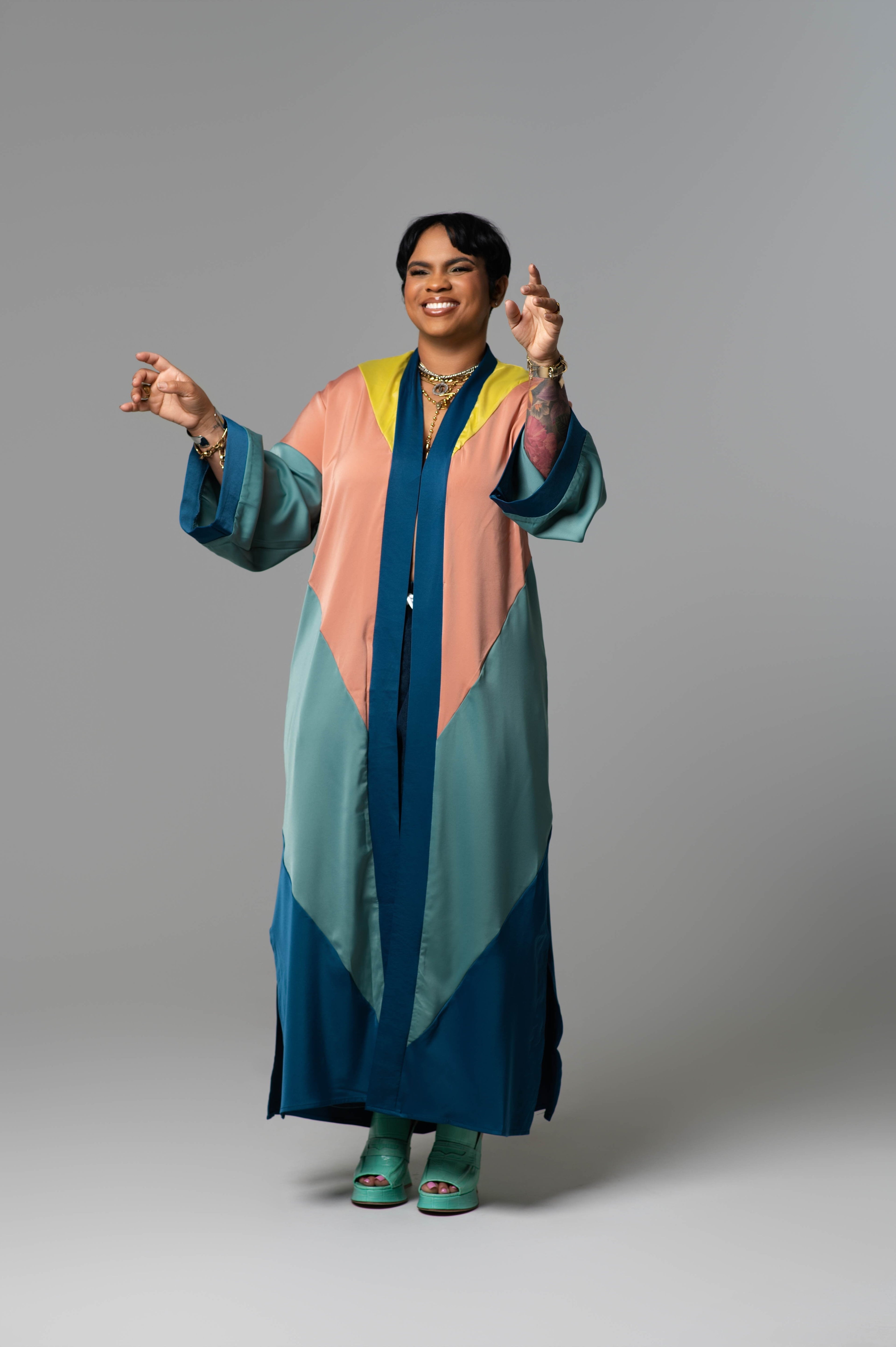 Nara Navy Robe