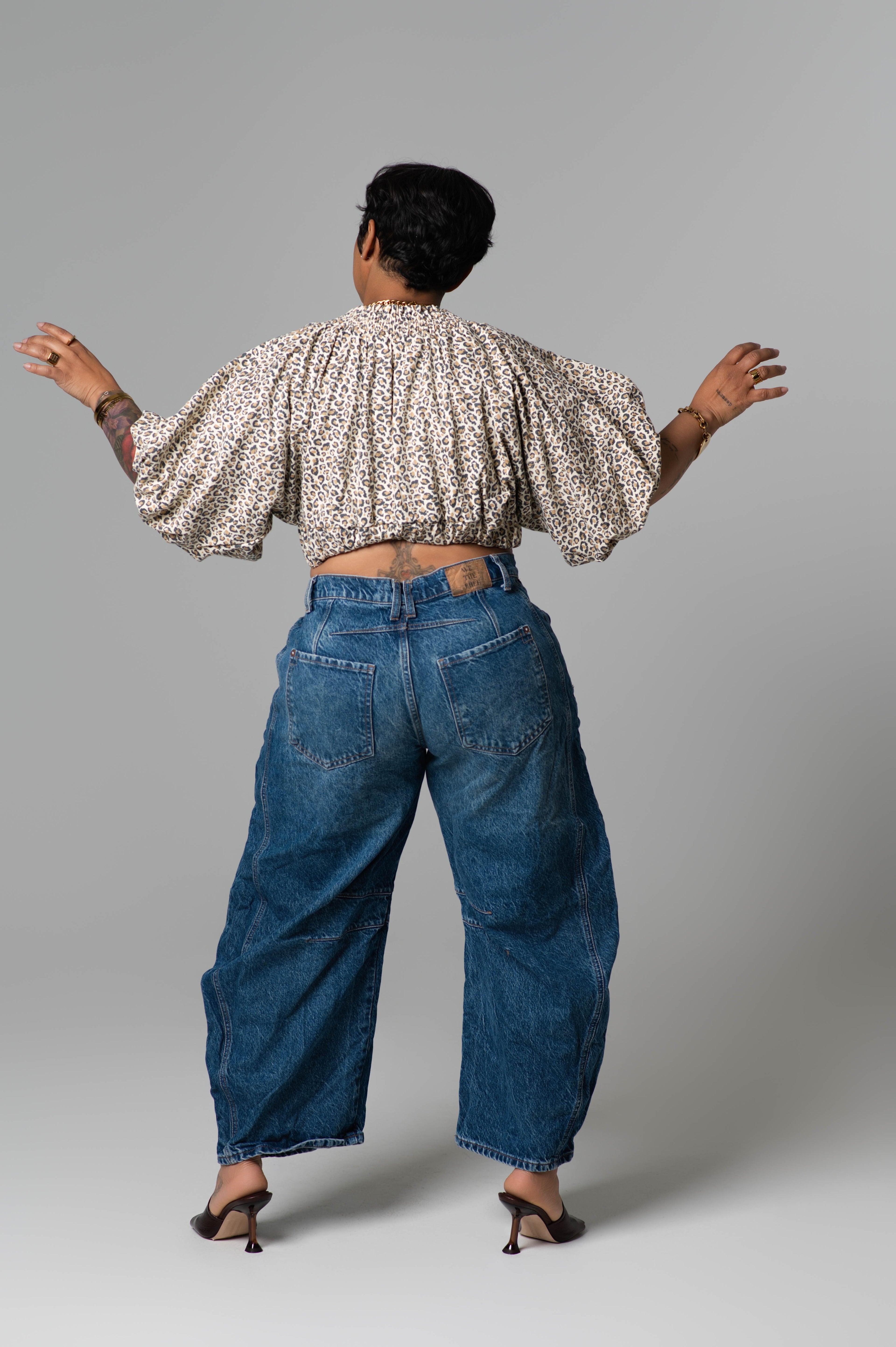 Lada Denim Puff Sleeve Cropped Top