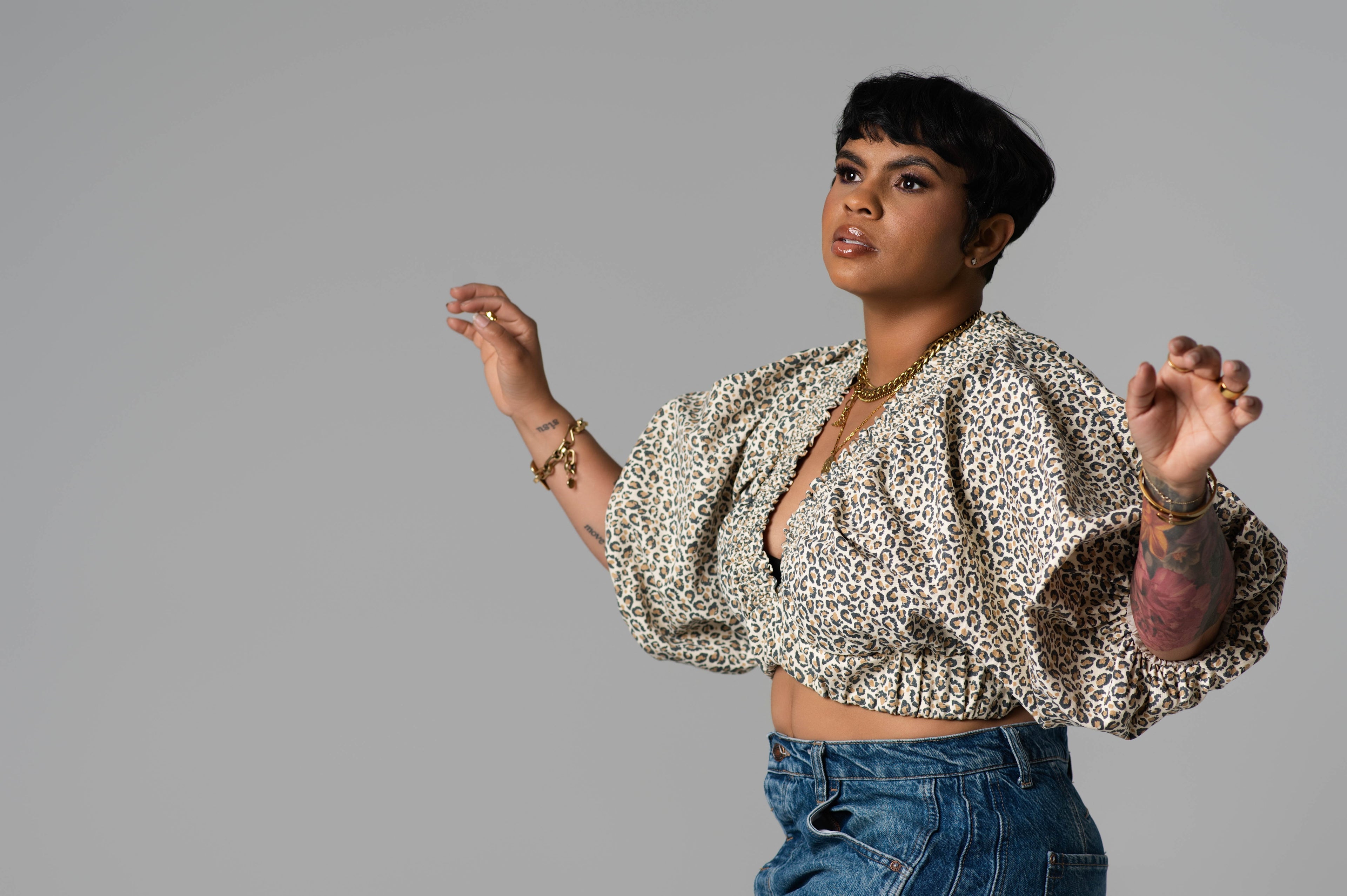 Lada Denim Puff Sleeve Cropped Top